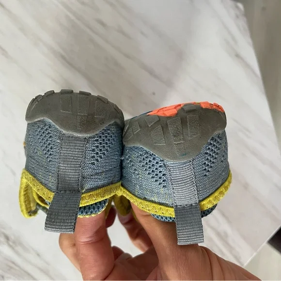 Toddler wide toe barefoot shoe blue and yellow - Picture 6 of 10